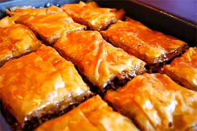 Baklava - najbardziej znany turecki deser, fot. wikimedia.org/Amymoni Skeibrok, licencja CC BY-SA 3.0 Baklava - najbardziej znany turecki deser, fot. wikimedia.org/Amymoni Skeibrok, licencja CC BY-SA 3.0