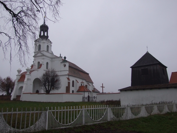 Zdjęcie z Polski - kościół w Ołoboku 