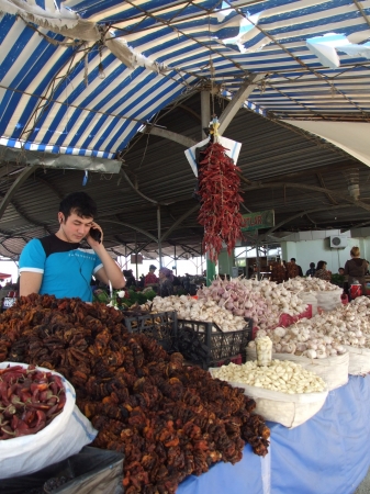 Zdjęcie z Uzbekistanu - bazar Chorsu