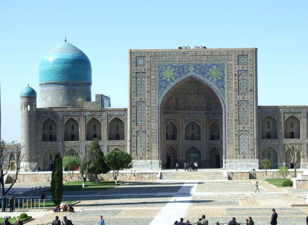 Zdjęcie z Uzbekistanu - medresa Tillja Kari