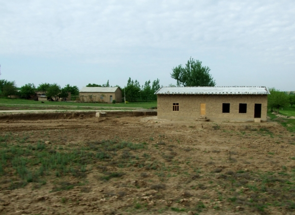Zdjęcie z Uzbekistanu - domy z glinianej cegły