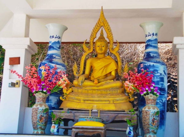 Zdjęcie z Tajlandii - Koh Larn - kapliczka