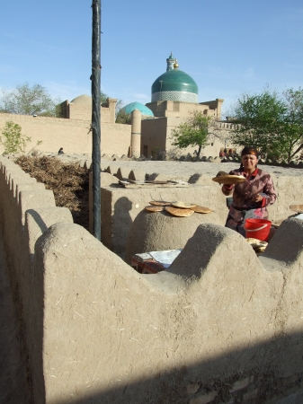 Zdjęcie z Uzbekistanu - wypieki prosto z pieca