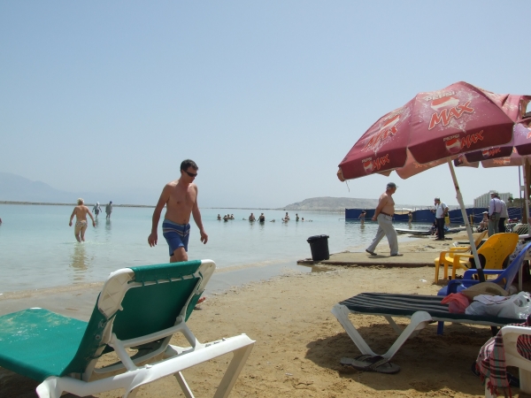 Zdjęcie z Izraelu - na plaży nad Martwym