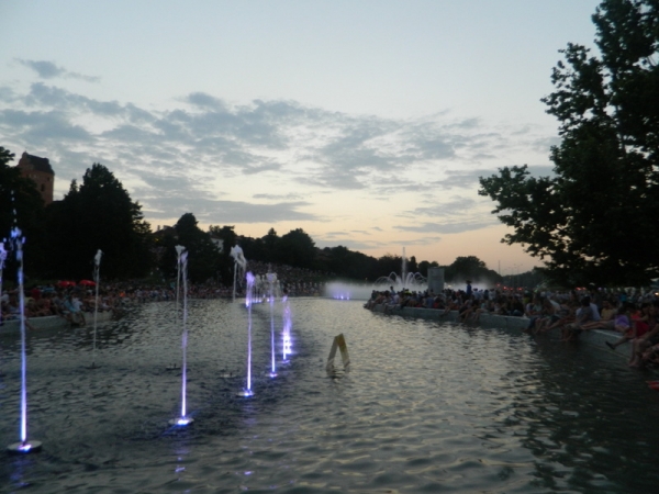 Zdjęcie z Polski - tańczące fontanny