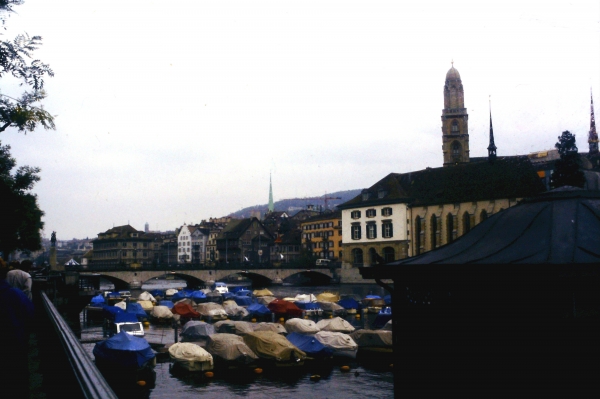Zdjęcie z Hiszpanii - deszczowy Zurich