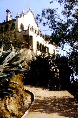Zdjęcie z Hiszpanii - dom Gaudiego