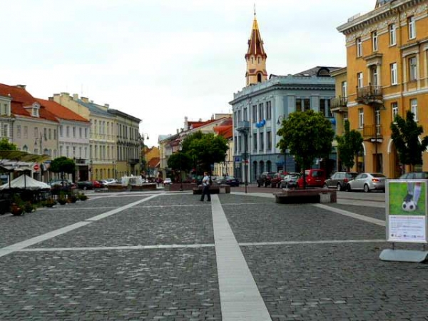 Zdjęcie z Litwy - Przed ratuszem