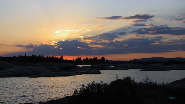 Zdjęcie z Kanady - Zachód Słońca z Jill Isl.