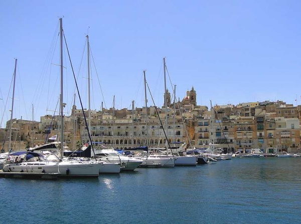 Zdjęcie z Malty - Widok na Vallettę.