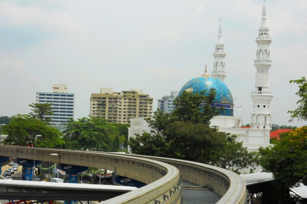 Zdjęcie z Malezji - Widok z okna kolejki jednotorowej KL Monorail