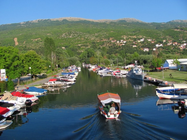 Zdjęcie z Macedonii - Port jachtowy w Ochrydzie.