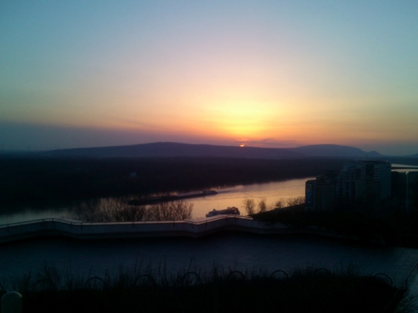 Zdjęcie ze Słowacji - Zachód słońca nad Dunajem :)