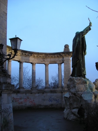 Zdjęcie z Węgier - Pomnik Gellerta