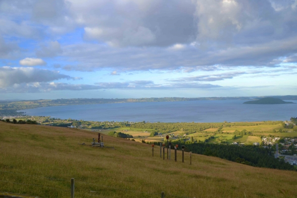 Zdjęcie z Nowej Zelandii - Widok z tarasu restauracji Aorangi Peak