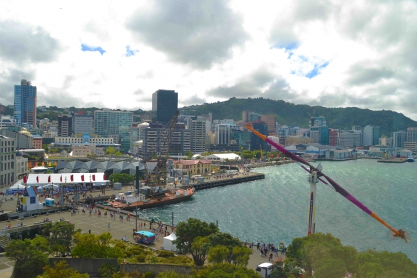 Zdjęcie z Nowej Zelandii - City i port widziane z okna muzeum Te Papa Tongarewa