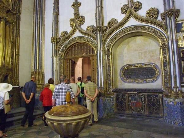 Zdjęcie z Hiszpanii - wchodzimy do Starej Katedry