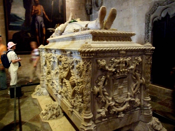 Zdjęcie z Hiszpanii - grobowiec odkrywcy