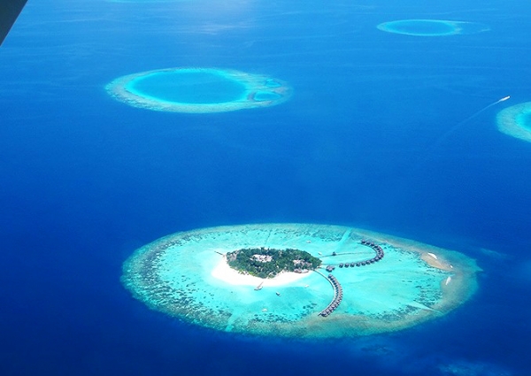 Zdjęcie z Malediw - lot z male do vilamendhoo