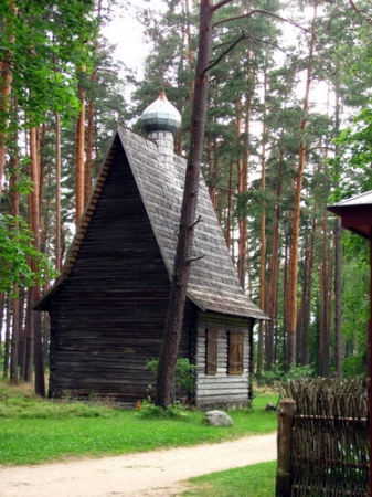 Zdjęcie z Łotwy - Ryski skansen - cerkiewka.