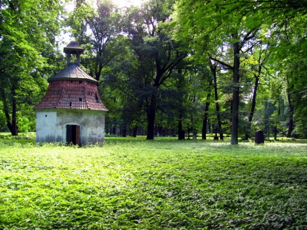 Zdjęcie z Łotwy - Ryga - dawniej cmentarz, dzisiaj park.