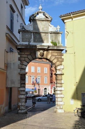 Zdjęcie z Chorwacji - Brama wiodąca na starówkę