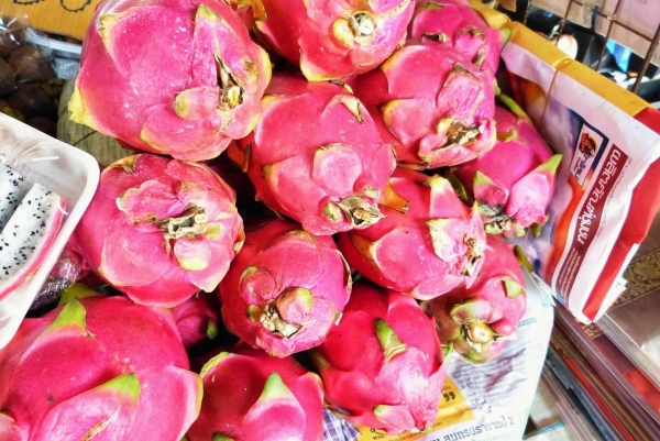 Zdjęcie z Tajlandii - dragon-fruit; bardzo smaczne