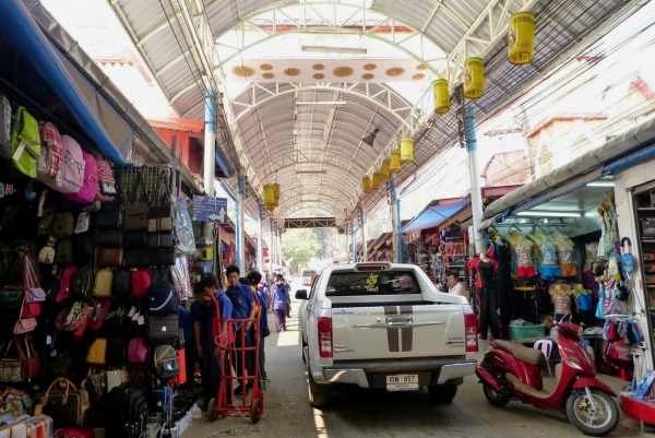 Zdjęcie z Tajlandii - bazar w Mae Sai  po tajskiej stronie
