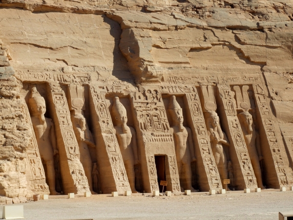 Zdjęcie z Egiptu - świątynia Nefertari