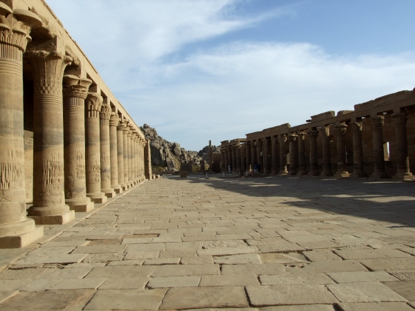 Zdjęcie z Egiptu - świątynia Izydy z File