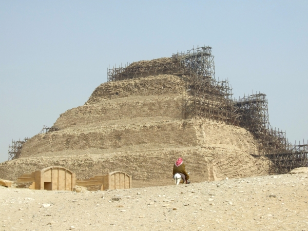 Zdjęcie z Egiptu - piramida Dżesera