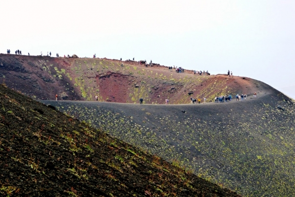 Zdjęcie z Włoch - dolne kratery Etny ( ok 2000 m npm.)