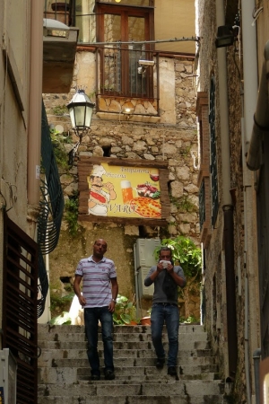 Zdjęcie z Włoch - wkraczamy do miasteczka, które odrazu skradło moje serce....