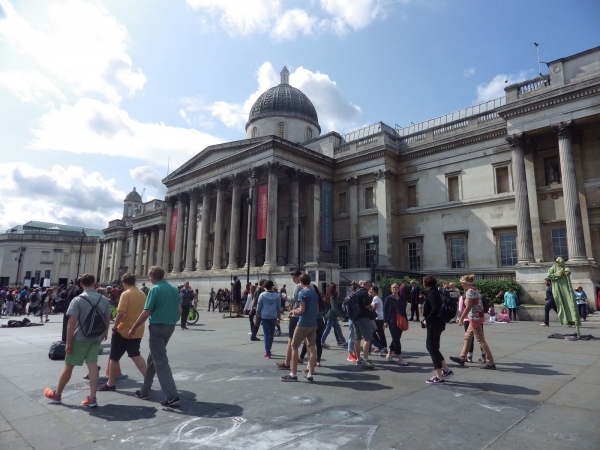Zdjęcie z Wielkiej Brytanii - Na Trafalgar Square- widok na National Gallery