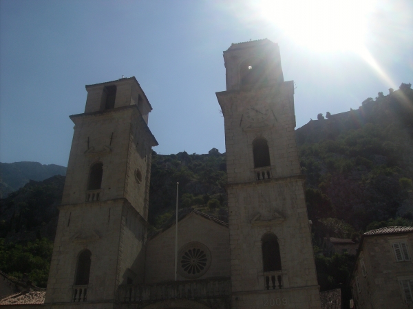 Zdjęcie z Czarnogóry - Katedra św. Trypuna