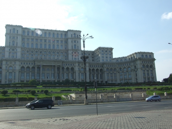 Zdjęcie z Rumunii - obecnie Parlament