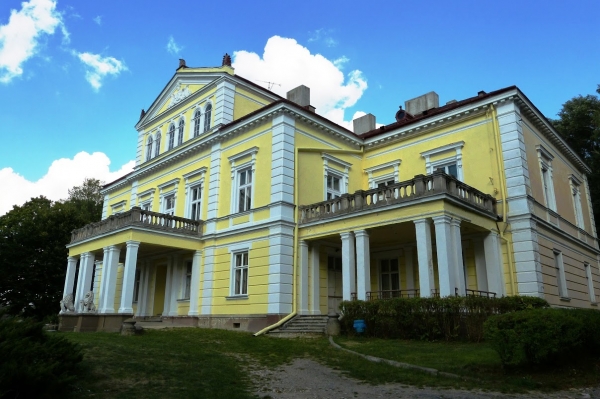 Zdjęcie z Polski - Pałac Raczyńskich w Złotym Potoku