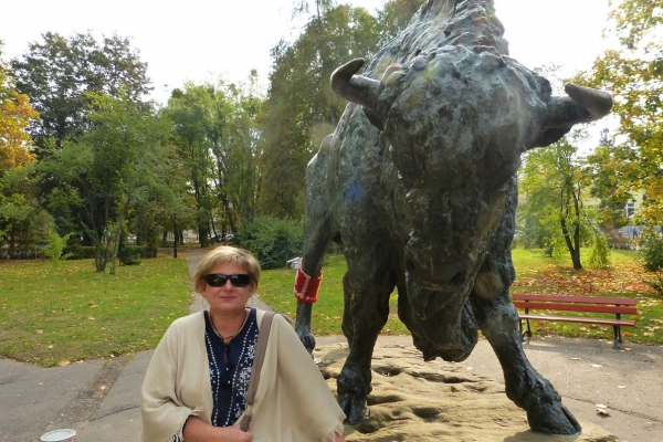 Zdjęcie z Polski - z pięknym pomnikiem żubra (choć to kopia)