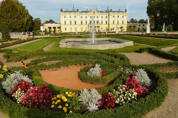 Zdjęcie z Polski - Pałac Branickich;  cudne francuskie ogrody