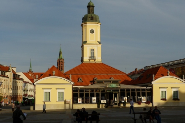 Zdjęcie z Polski - barokowy Ratusz, który nigdy nie był siedzibą tutejszych władz miejskich