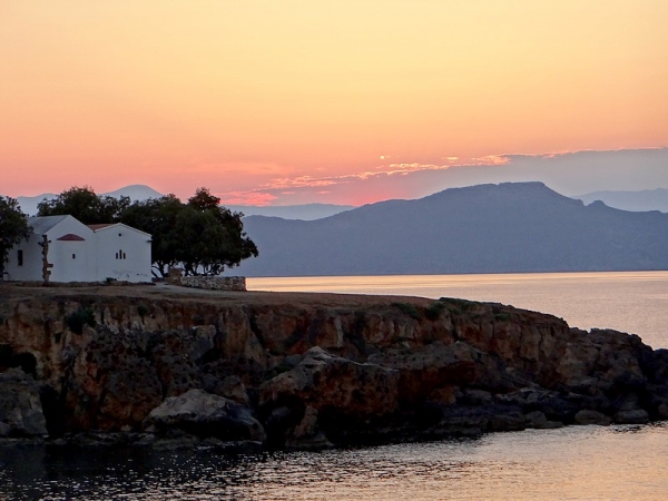Zdjęcie z Grecji - Romantyczny wieczór nad morzem.
