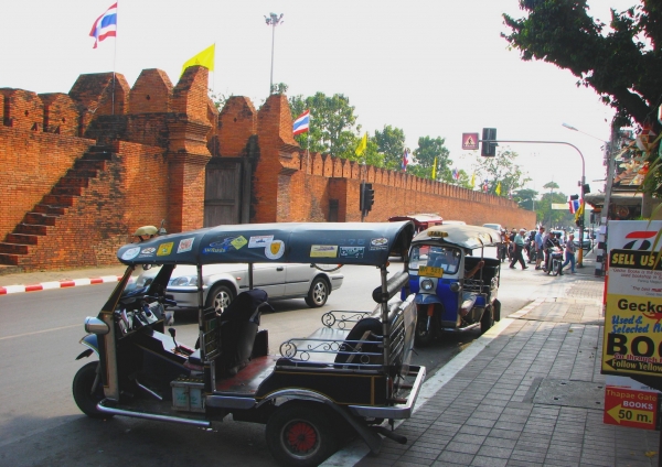 Zdjęcie z Tajlandii - Mury obronne wokol Starego Miasta