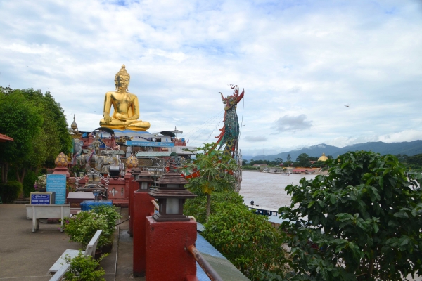 Zdjęcie z Tajlandii - Wielki Budda i jego Łódź skarbów
