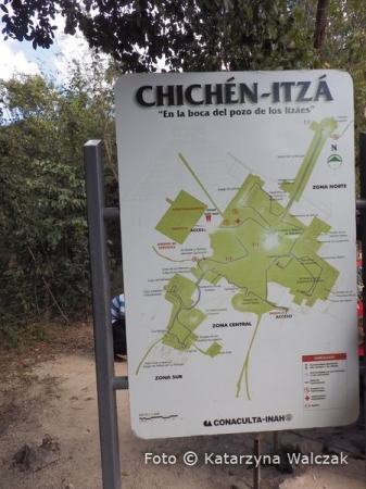 Zdjęcie z Meksyku - Wkraczamy na teren Chichen Itza