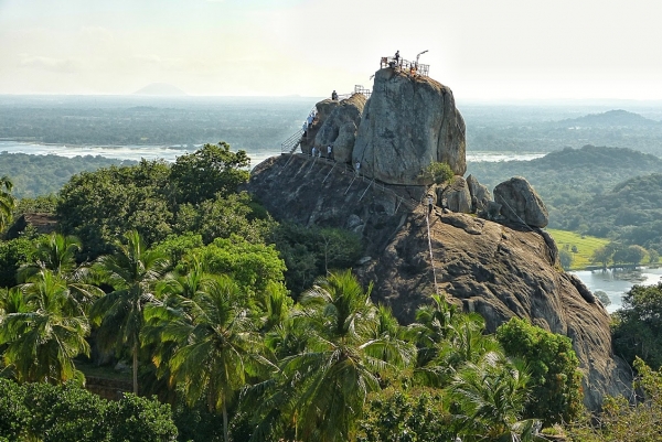 Zdjęcie ze Sri Lanki - skała Aradhana Gala 