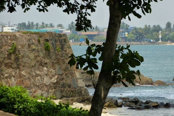 Zdjęcie ze Sri Lanki - mury fortu