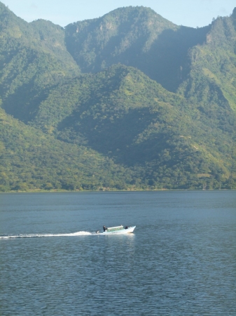 Zdjęcie z Gwatemali - Jezioro Atitlan