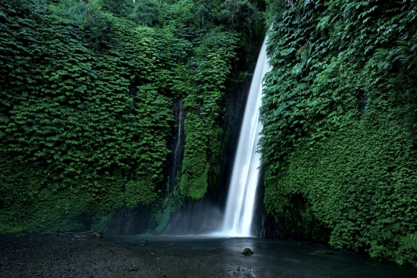 Zdjęcie z Indonezji - Wodospad Munduk - dla odmiany :)