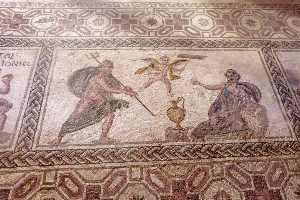 Zdjęcie z Cypru - Dom Dionizosa i jego mozaiki
