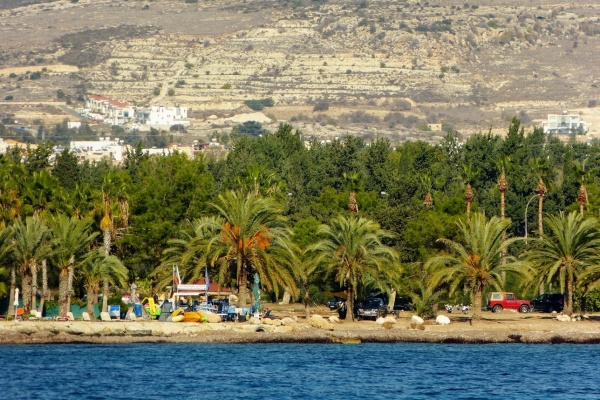 Zdjęcie z Cypru - piękne widoczki z morza na ląd...